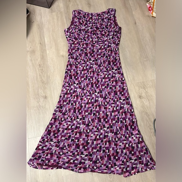 Karen Kane dress - Picture 2 of 4